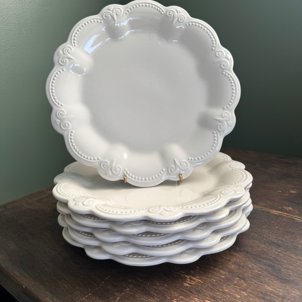 The Pioneer Woman Toni Linen White Scalloped Dinner Plates Set of 6 Stoneware
